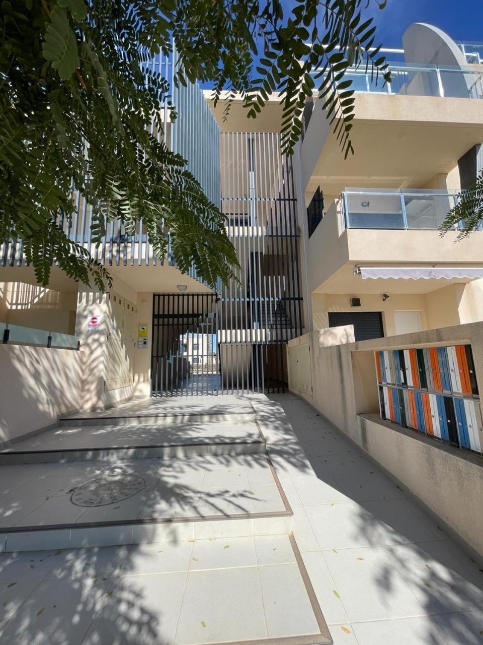 Elisa Bay Apartment Mil Palmeras Torre de la Horadada Екстериор снимка