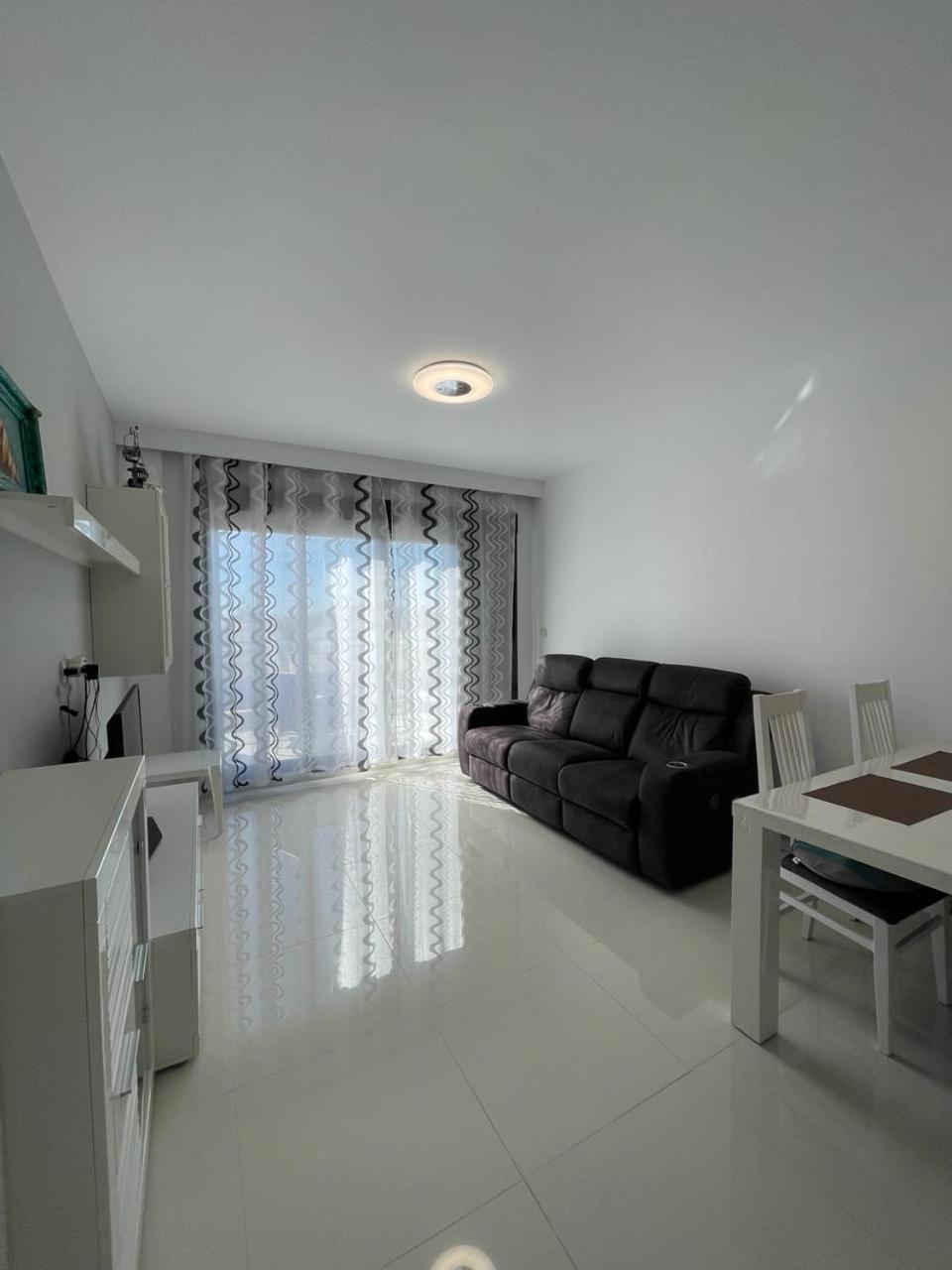 Elisa Bay Apartment Mil Palmeras Torre de la Horadada Екстериор снимка